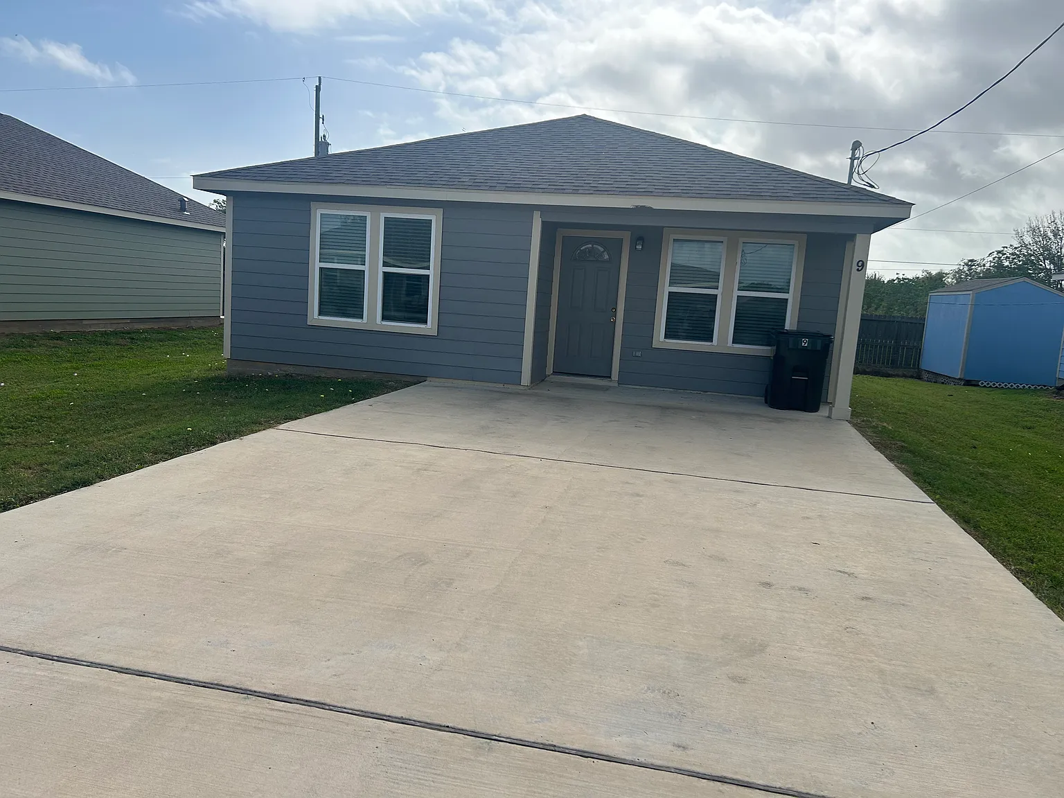 2 bed, 1050 sqft, $1,500 — Photo 2