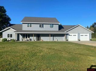 37517 452nd St, Saint Peter, MN 56082