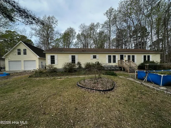 209 Old Ironsides Road, Newport, NC 28570