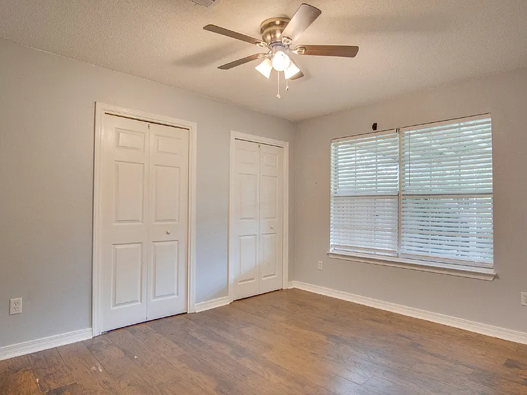 2707 Tupelo Ave — Photo 15
