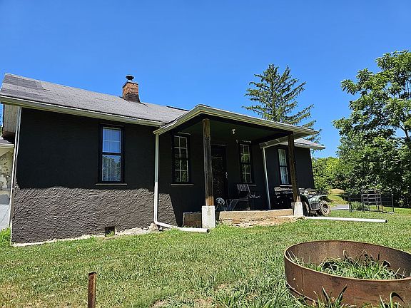 3rd image of 707 Clay Maysel Rd