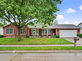 4932 Gabriel Dr, Dubuque, IA 52002