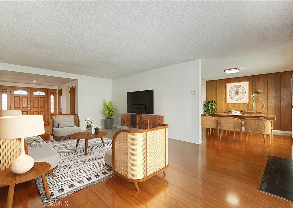 1st image of 2105 Johnson Ct