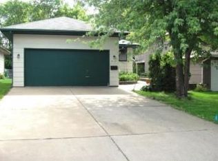 3412 Kyle Ave N, Crystal, MN 55422