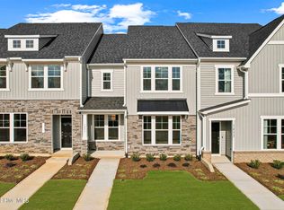 1431 Goldsboro Ave, Sanford, NC 27330