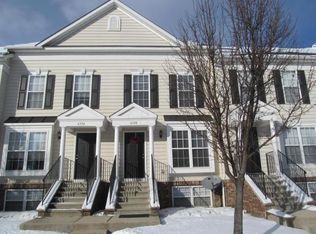 6338 Needletail Rd, Columbus, OH 43230