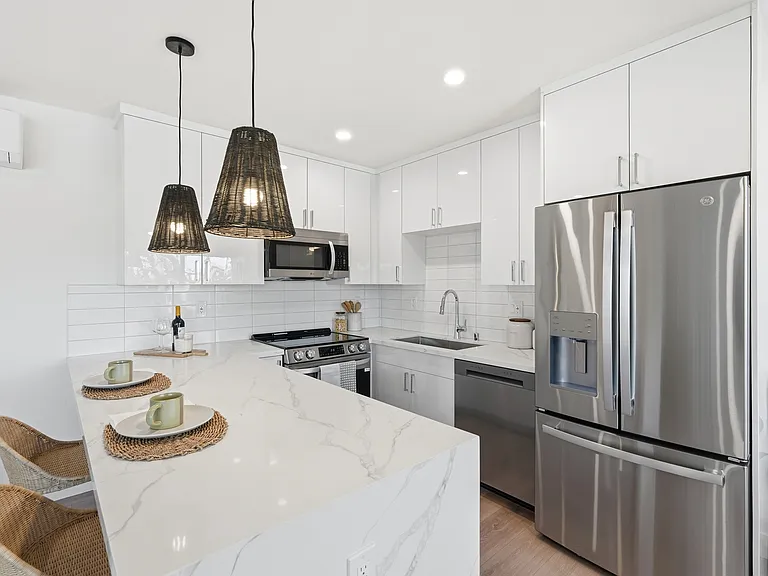 1620 E Maple Ave — Photo 34