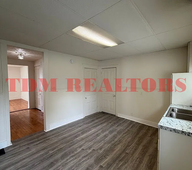 419 Clinton St #421 — Photo 3