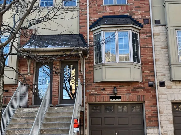 674 Rowley Cmn, Burlington, ON L7L 0A5