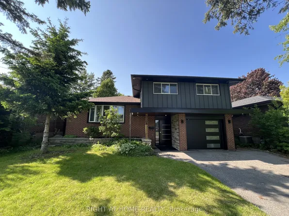 310 Admiral Rd, Oshawa, ON L1J 3A5