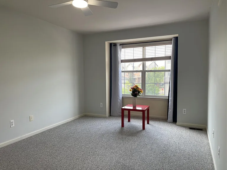 2806 Barclay Way — Photo 11