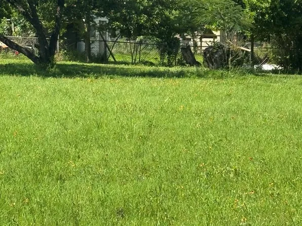 128 An County Rd #2229, Tennessee Colony, TX 75861