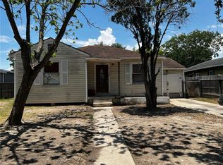 3113 Topeka St, Corpus Christi, TX 78404