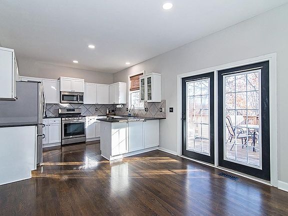 4th image of 21621 W 47th Ter