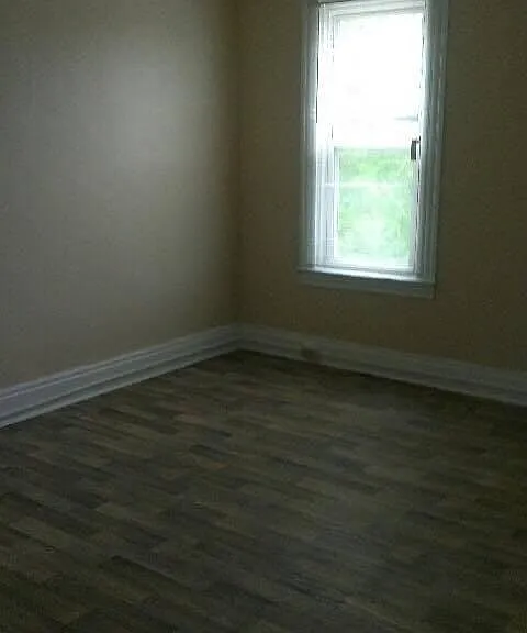 2735 Chartiers Ave — Photo 5