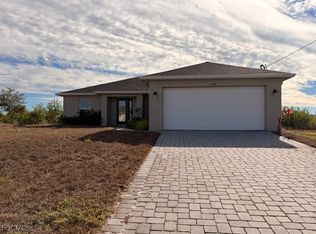 522 NW 20th St, Cape Coral, FL 33993
