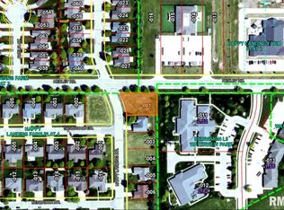 2800 Happy Landing Dr, Springfield, IL 62711