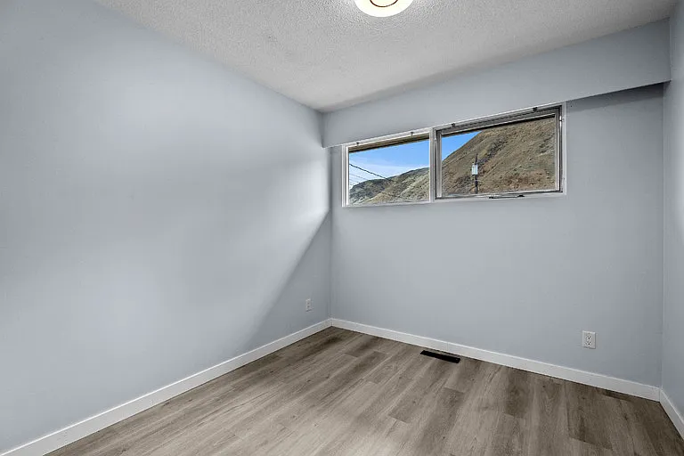 2235 Shannon Pl #1A — Photo 10