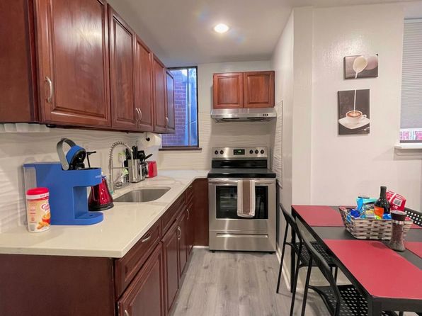 1700 E Passyunk Ave E APT 2C