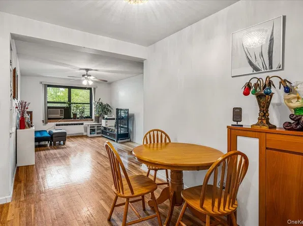 211-02 73rd Avenue UNIT 4P, Oakland Gardens, NY 11364