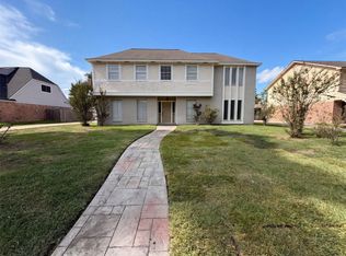 5210 Green Springs Dr, Houston, TX 77066