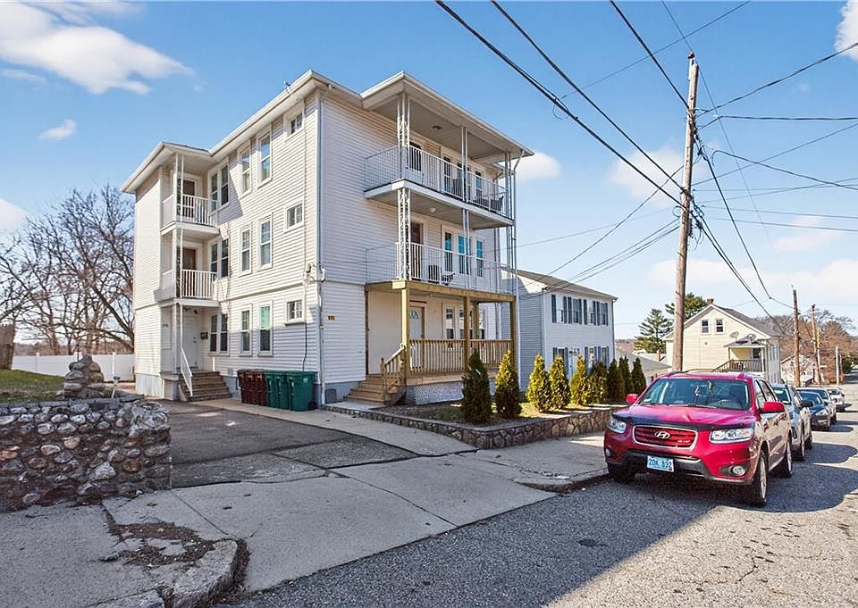 1st image of 277 Ward St