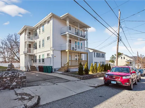 277 Ward St, Woonsocket, RI 02895