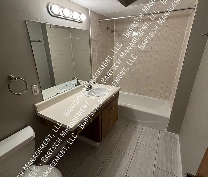 13200 W Bluemound Rd #8 — Photo 9