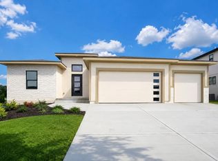 27604 E 128th Ct, Lake Lotawana, MO 64086