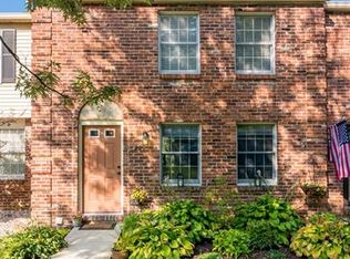 229 Quail Run Rd, Venetia, PA 15367