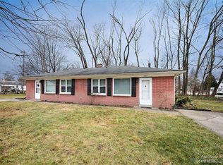 2402 Warner Pl, Ann Arbor, MI