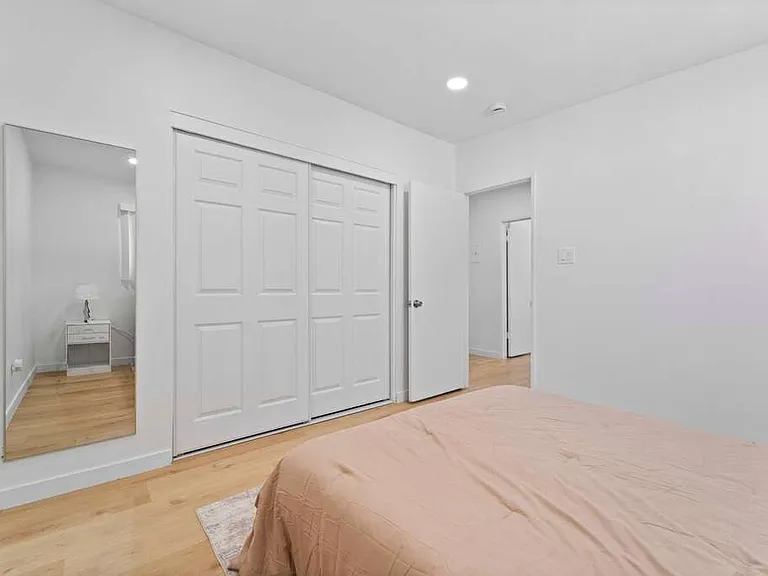 12625 Domart Ave #9 — Photo 4