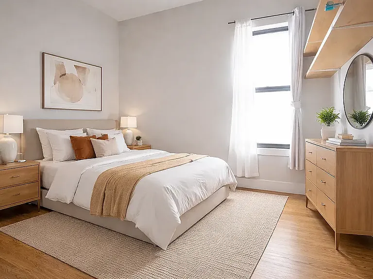 245 Harman St #1R — Photo 4