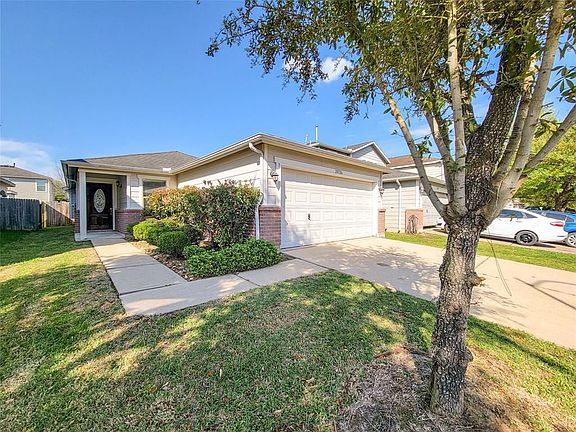 2nd image of 20726 Fair Castle Dr