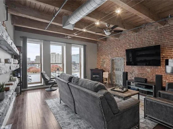 612 Central St Unit 304, Kansas City, MO 64105