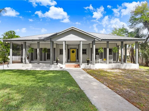 605 24th Ave SW, Ruskin, FL 33570