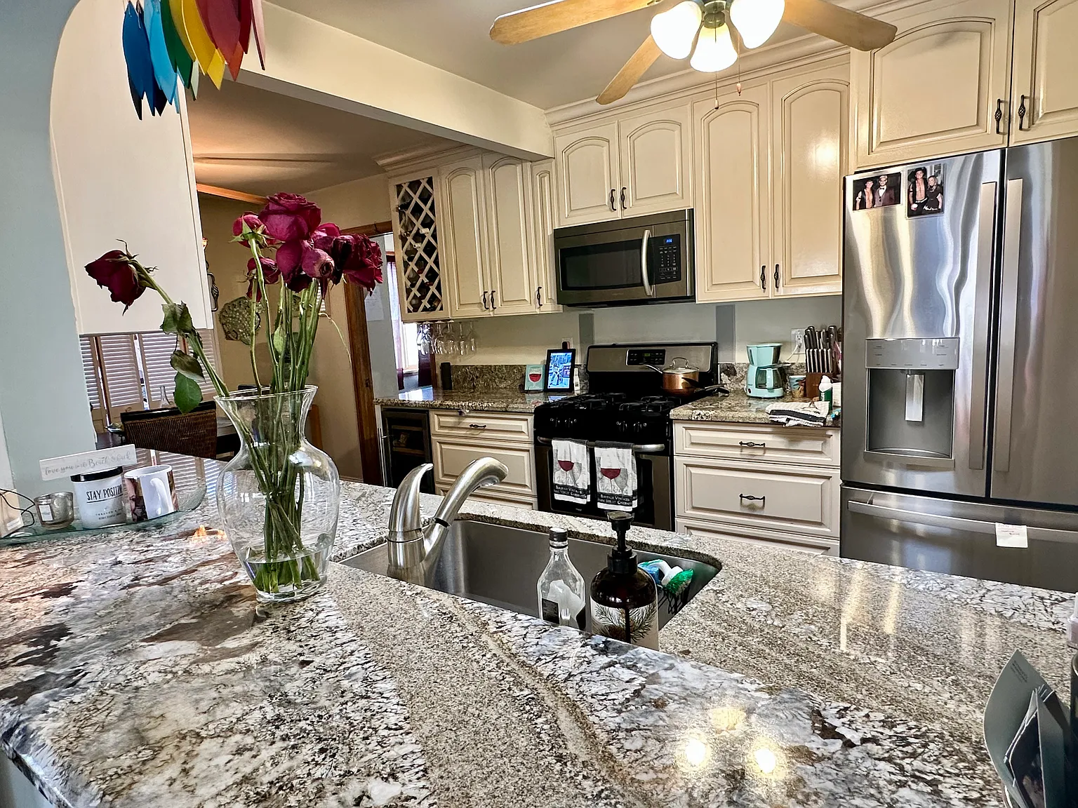2 bed, 1600 sqft, $5,000 — Photo 2