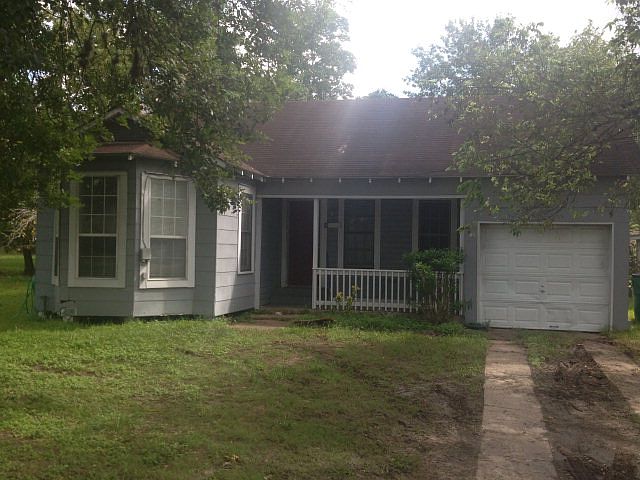 1st image of 417 S Columbia Dr