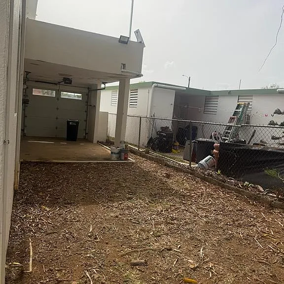 MONTE BRISAS Calle 2 — Photo 18