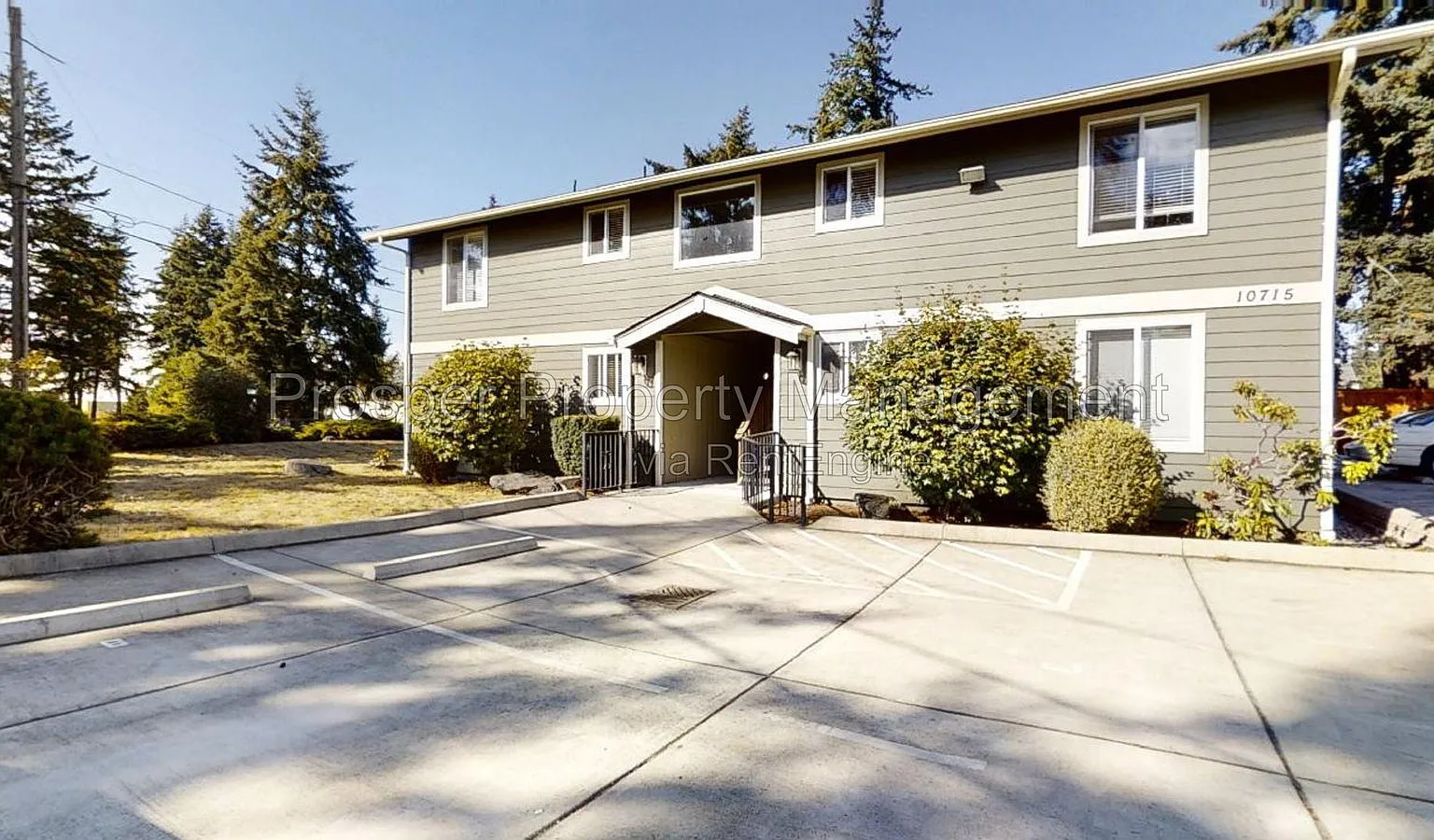 2 bed, 1.0 bath, 864 sqft, $1,395 — Photo 1