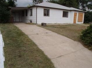 945 Victor St, Aurora, CO 80011