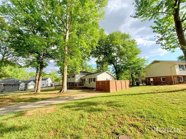 202 Newgate Dr — Photo 19