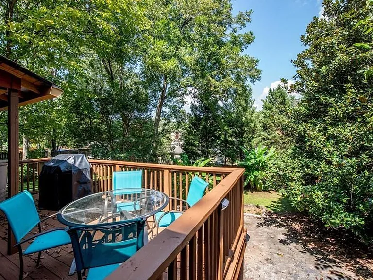 2076 Ridgedale Rd NE — Photo 35