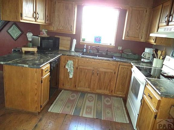 3rd image of 1570 27th Ln
