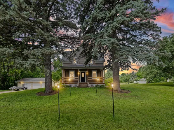 871 5th St N, Dassel, MN 55325