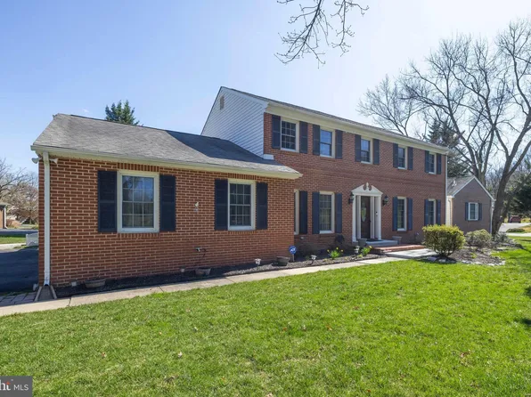 26 Pierson Dr, Hockessin, DE 19707