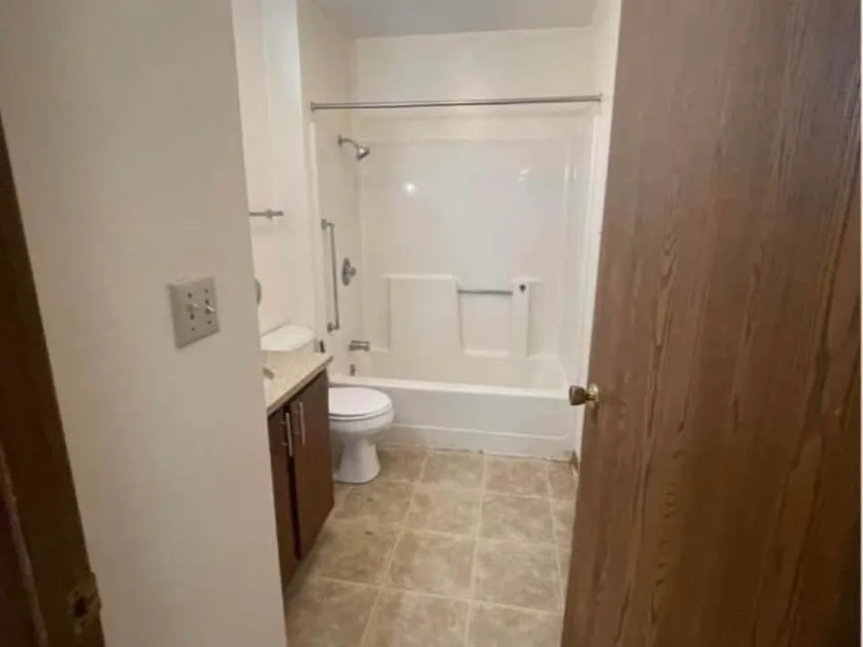 1120 Western Ave #202