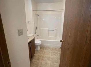 1120 Western Ave #202, Lancaster, WI 53813