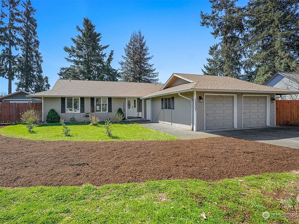 1st image of 15207 SE McGillivray Boulevard