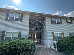700 Simpson Rd APT 10F, Anderson, SC 29621